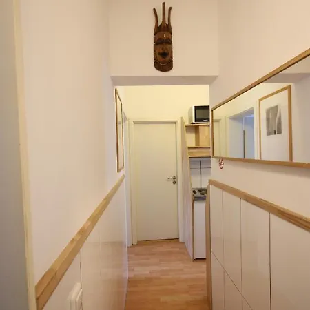 A-domo - Moderne 2 In Citynähe - Ideal Für 1 - 4 Personen - Langzeitmiete Sowie Kurzzeitmiete Apartment